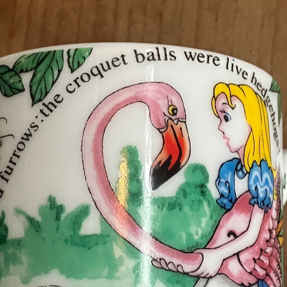 Alice in Wonderland English ceramic Mug by Paul Cardew vintage 2010 - Picture 16 of 16